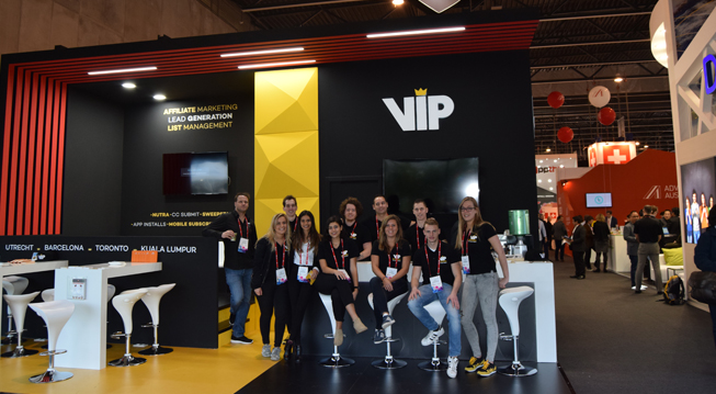 DMC SPAIN – MIT CREATORS